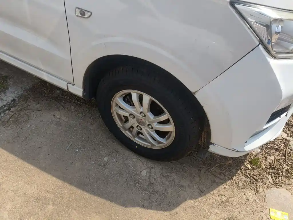 Wuling Hongguang — миниатюра 24