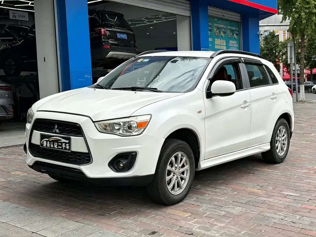 Mitsubishi ASX