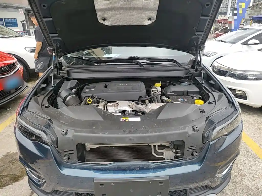 Jeep Cherokee — миниатюра 20