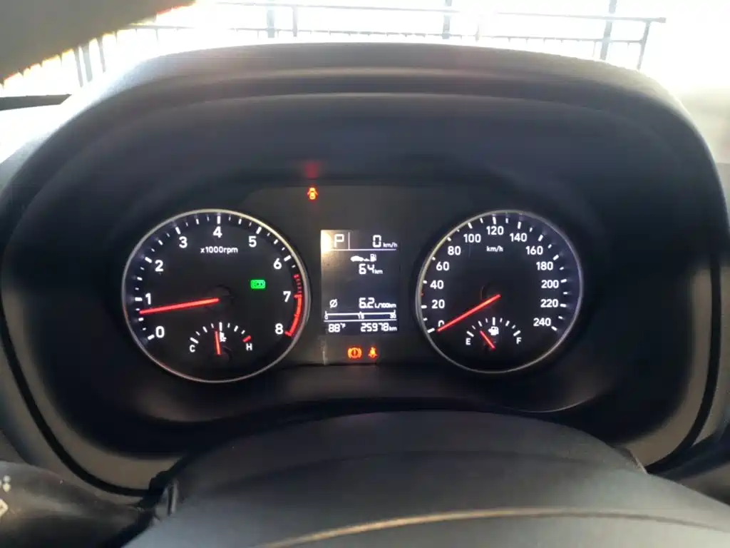 Hyundai Yixing — миниатюра 12
