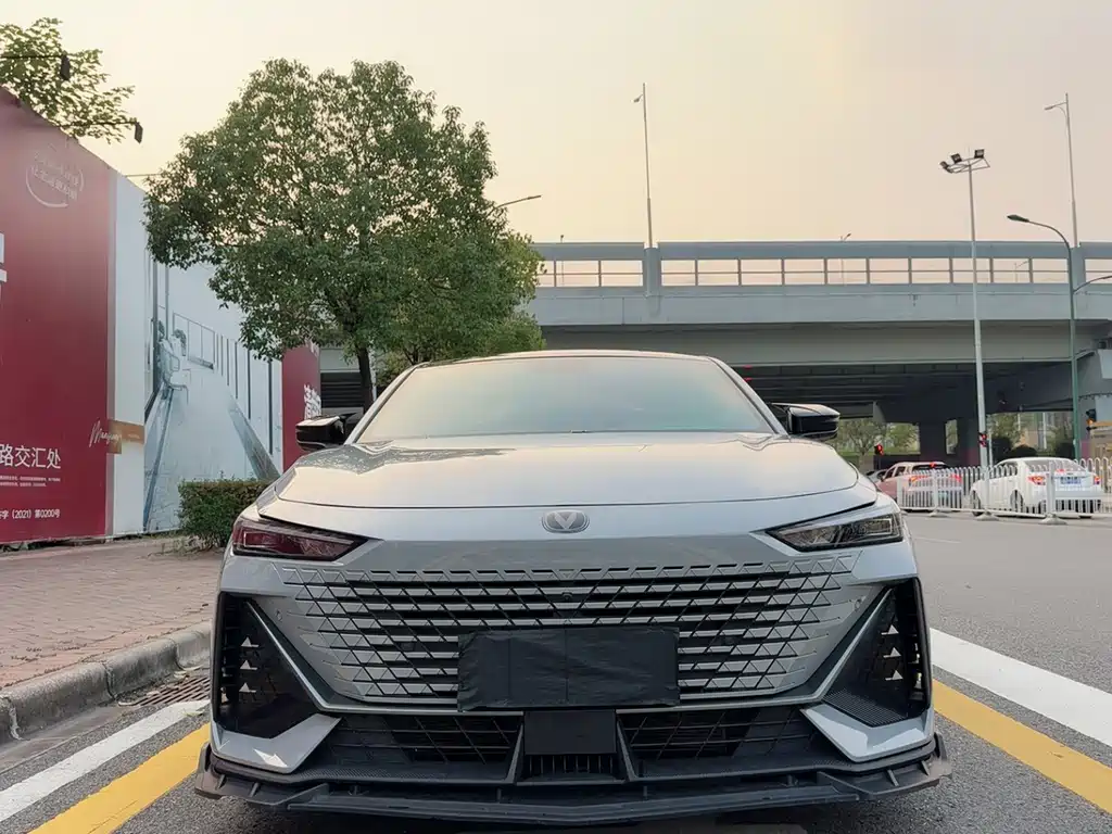 Changan UNI-V — миниатюра 2