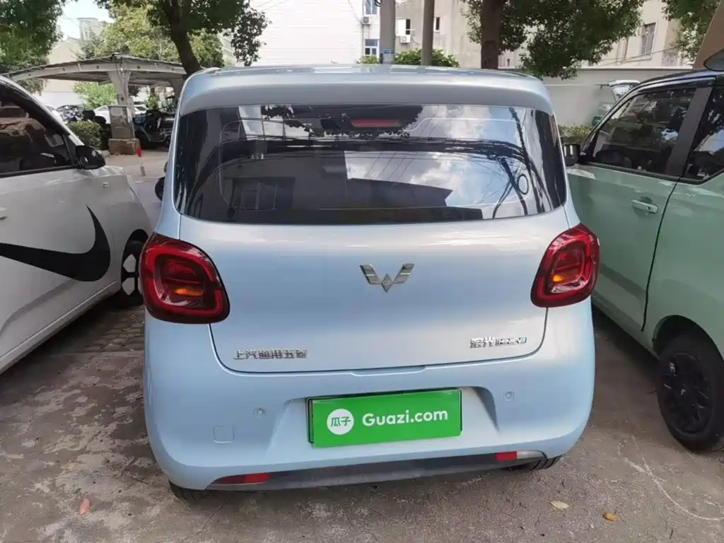 Wuling MINIEV — миниатюра 6