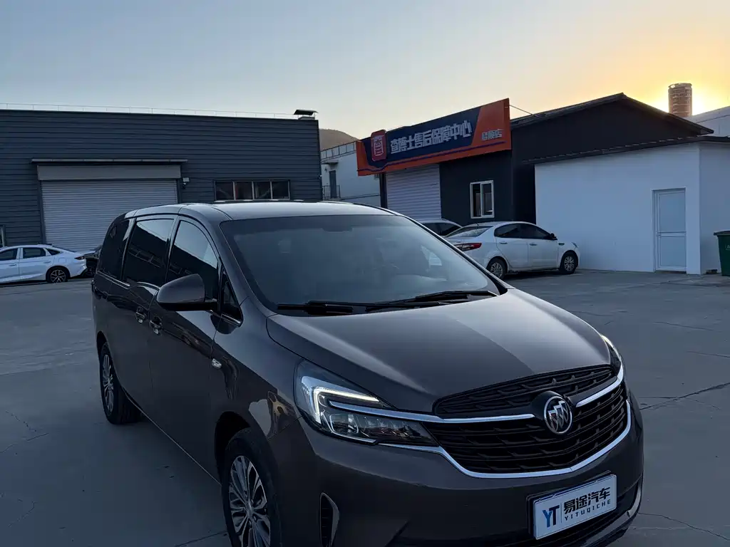 Buick GL8 2022