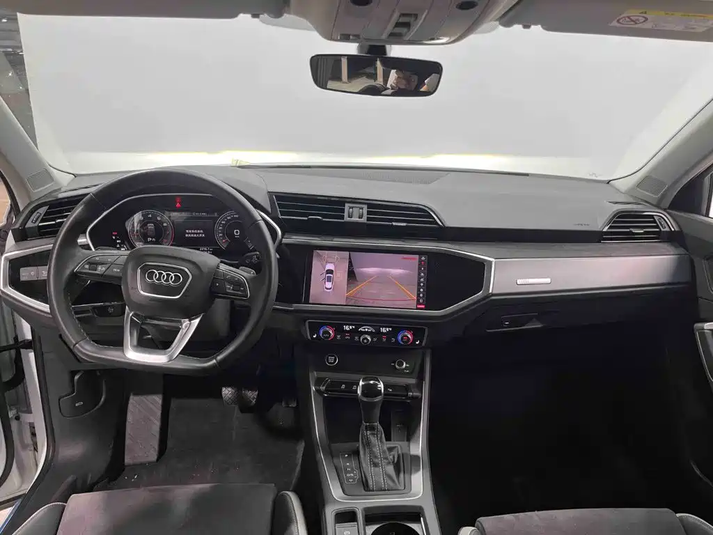 Audi Q3 — миниатюра 7