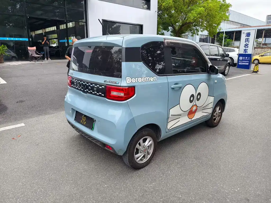 Wuling MINIEV — миниатюра 5
