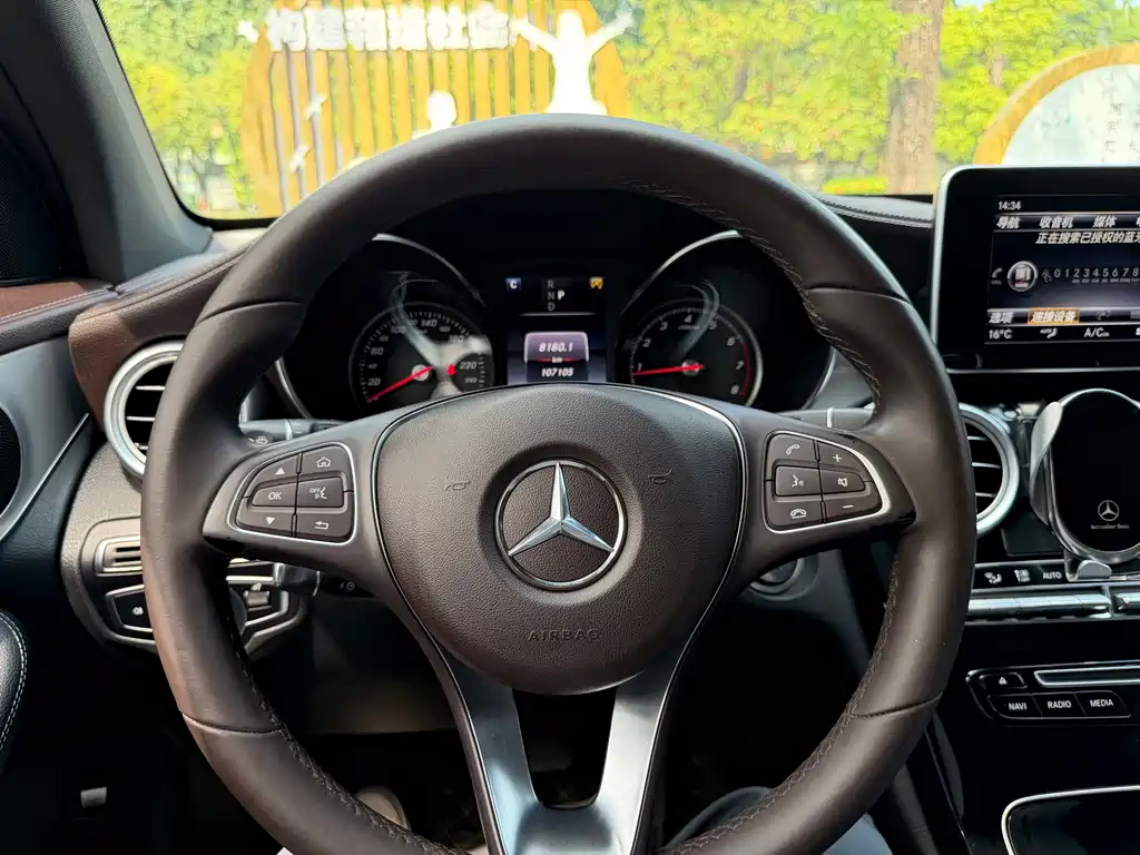 Mercedes-Benz GLC — миниатюра 26