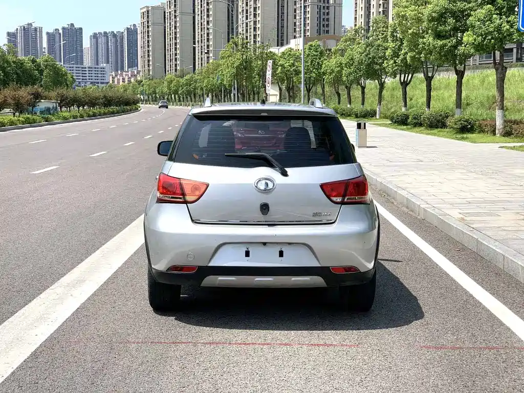 Great Wall M4 2012 1.5L MT Elite