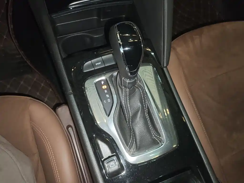 Buick Regal — миниатюра 14
