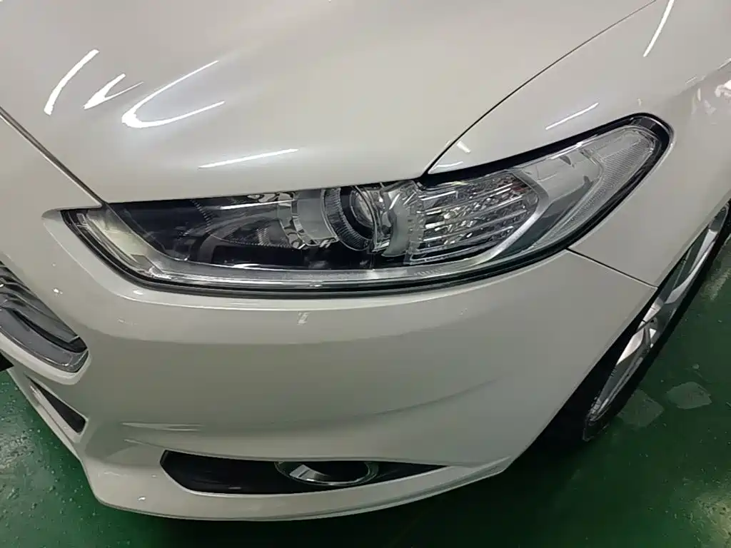 Ford Mondeo — миниатюра 24