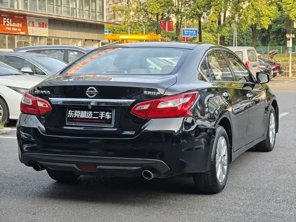 Nissan Teana — миниатюра 15