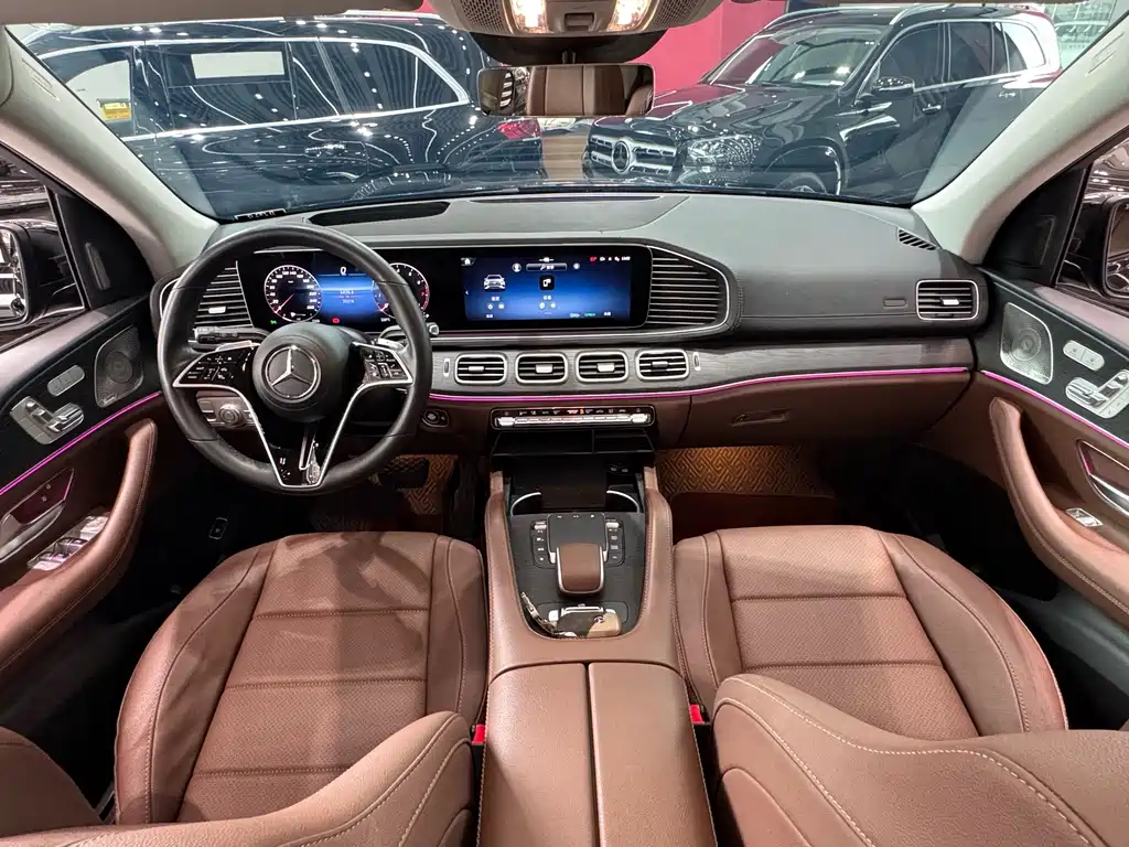Mercedes-Benz GLE (Import) — миниатюра 9
