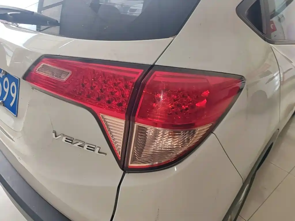 Honda Vezel — миниатюра 8