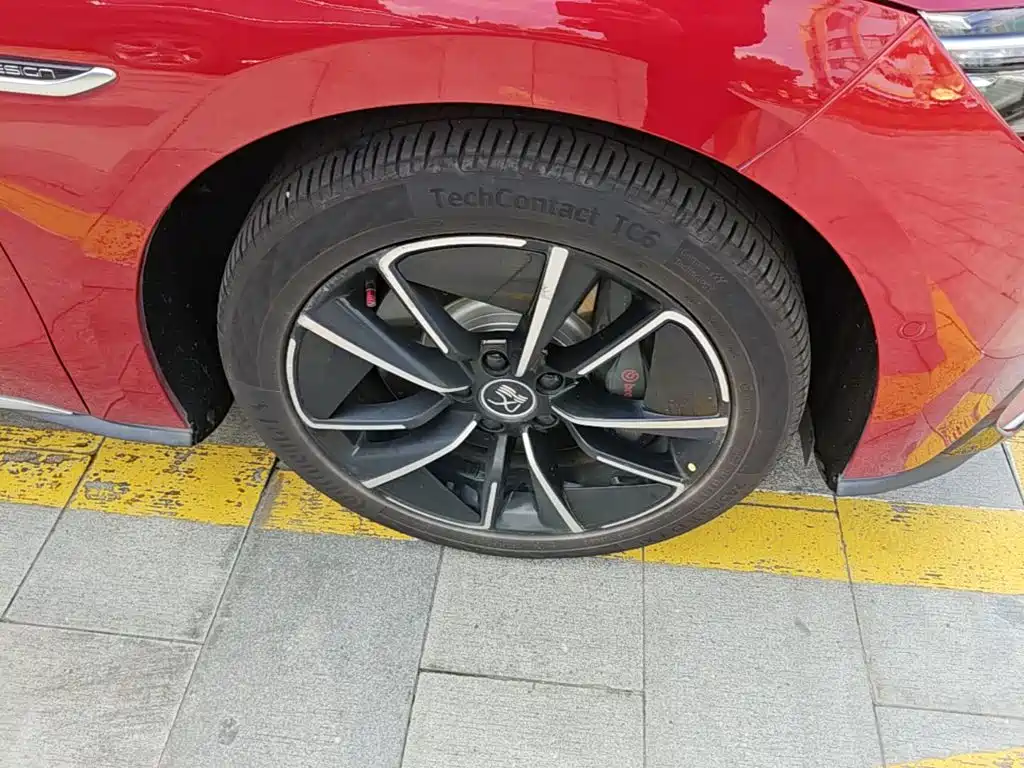 BYD Han — миниатюра 12