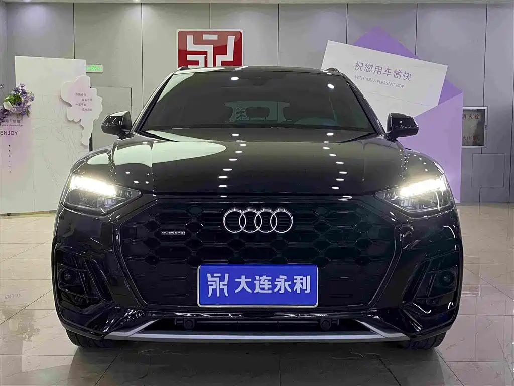 Audi Q5L — миниатюра 2