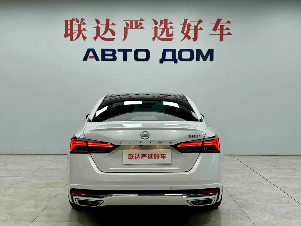 Nissan Teana — миниатюра 5