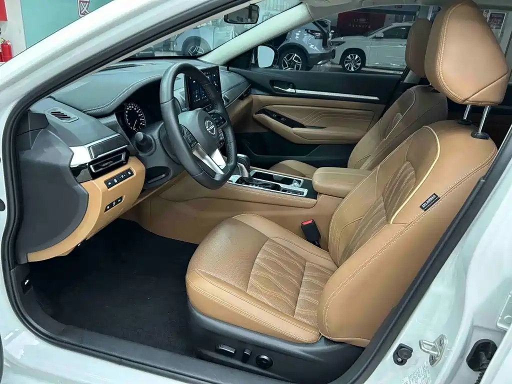Nissan Teana — миниатюра 16