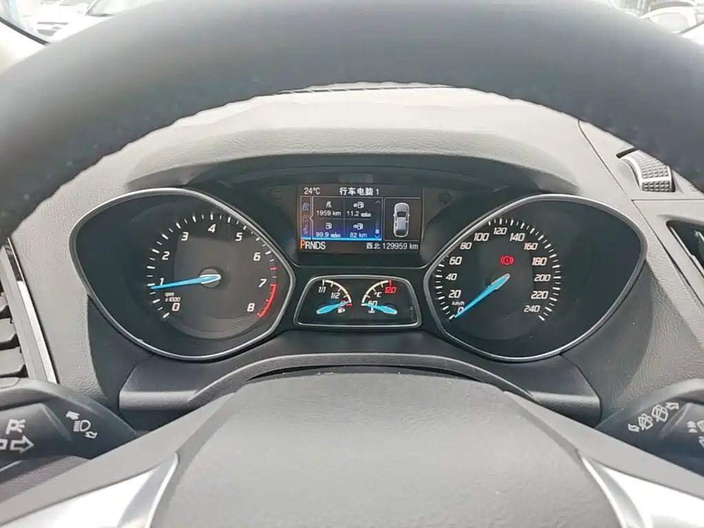 Ford Kuga — миниатюра 12