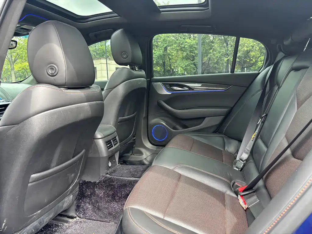 Cadillac CT5 — миниатюра 11