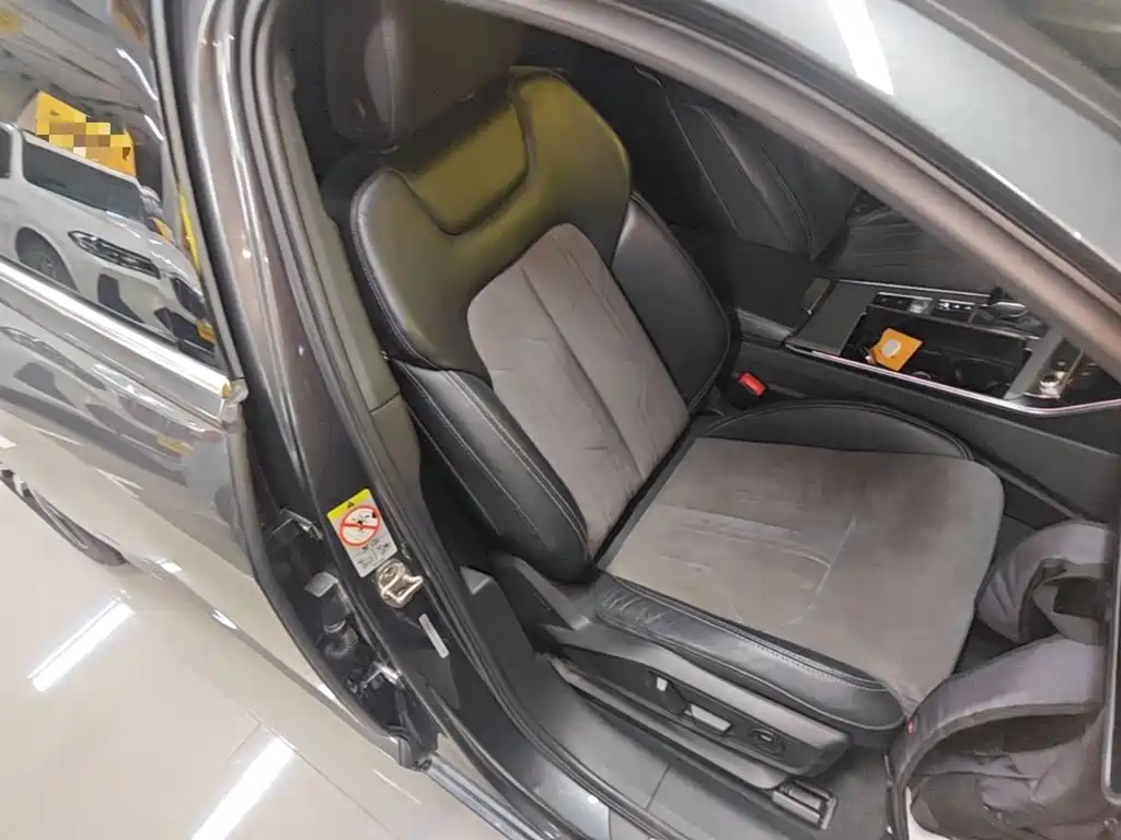 Audi A6L — миниатюра 25
