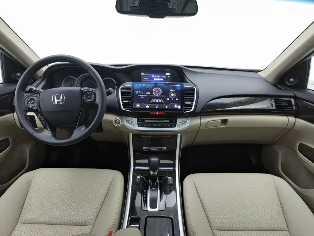 Honda Accord — миниатюра 5