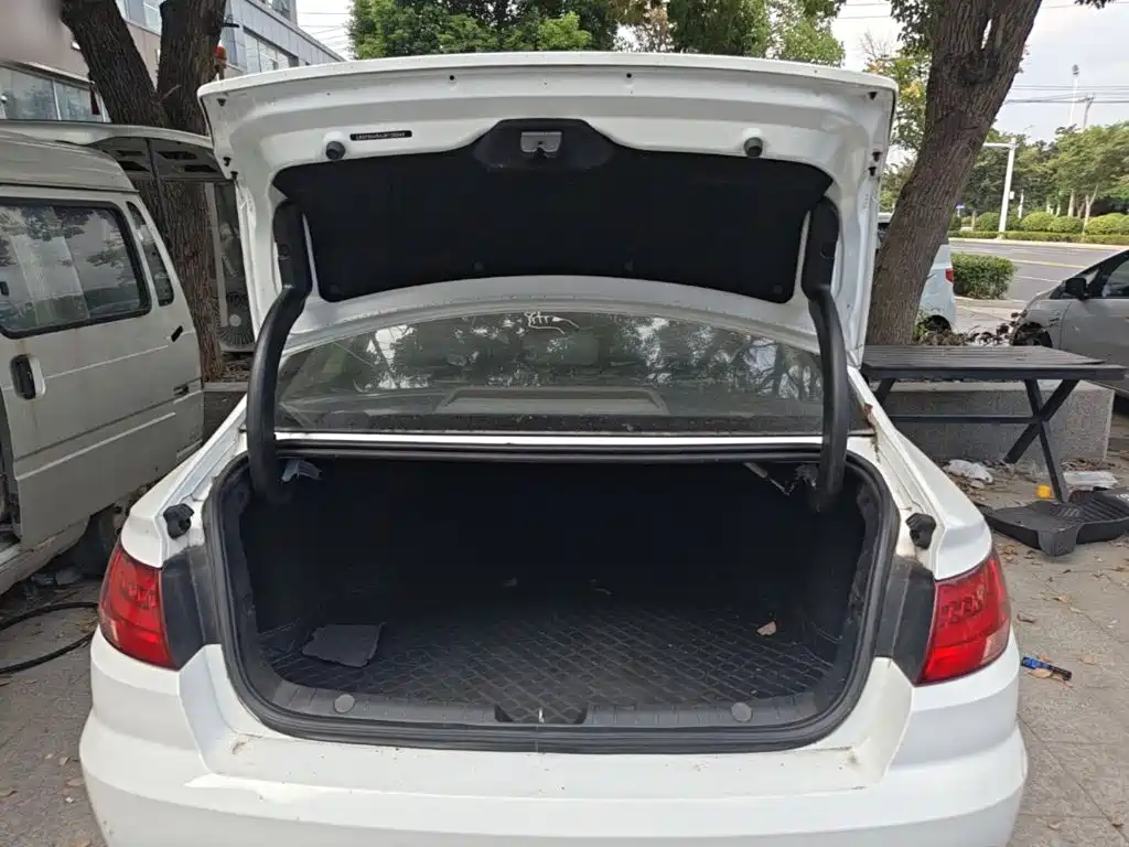 Geely Emgrand GL — миниатюра 19