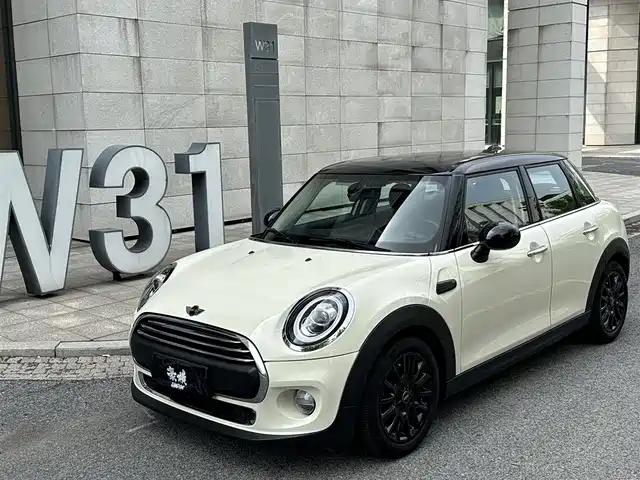 MINI 