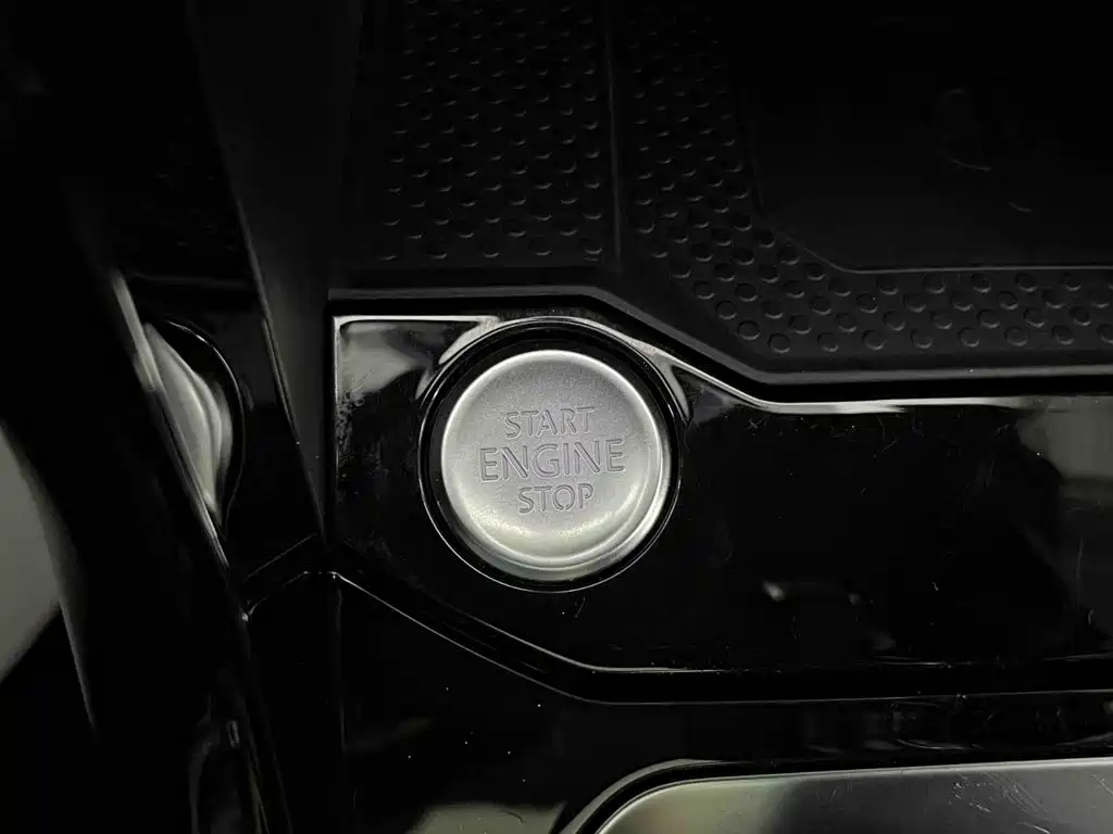 Volkswagen T-Roc — миниатюра 9
