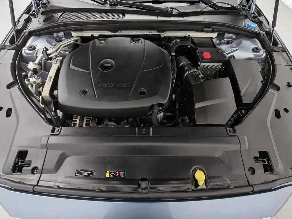 Volvo S90 — миниатюра 6