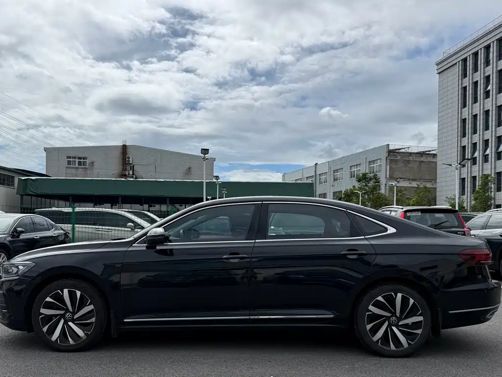 Volkswagen Passat — миниатюра 15