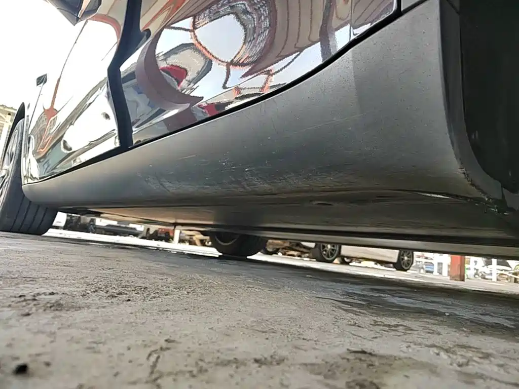 Tesla Model Y — миниатюра 22