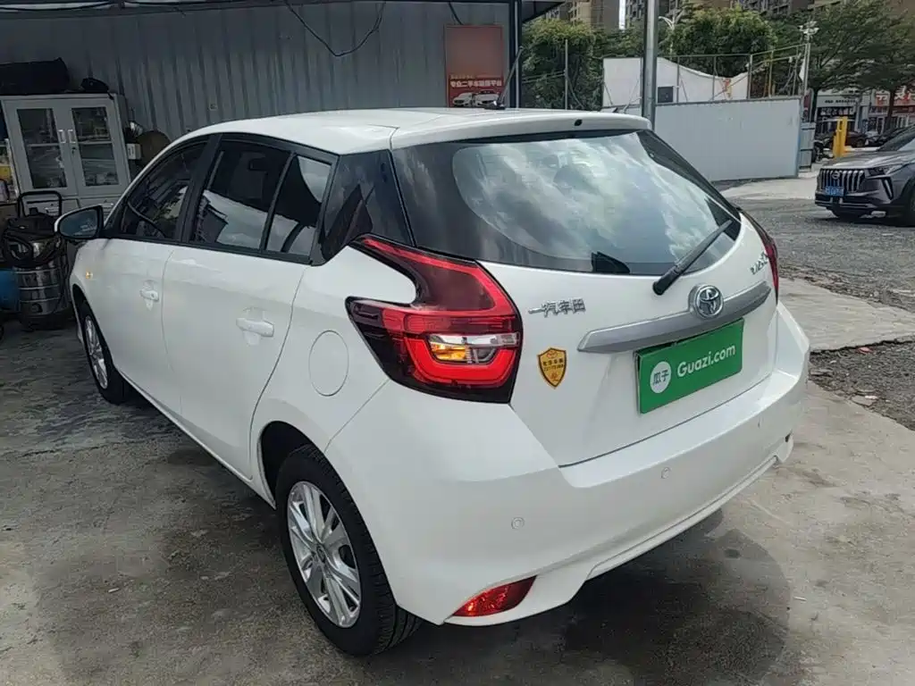 Toyota Vios FS — миниатюра 5
