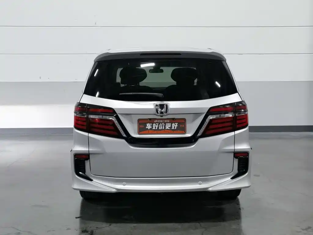 Honda Elysion — миниатюра 4