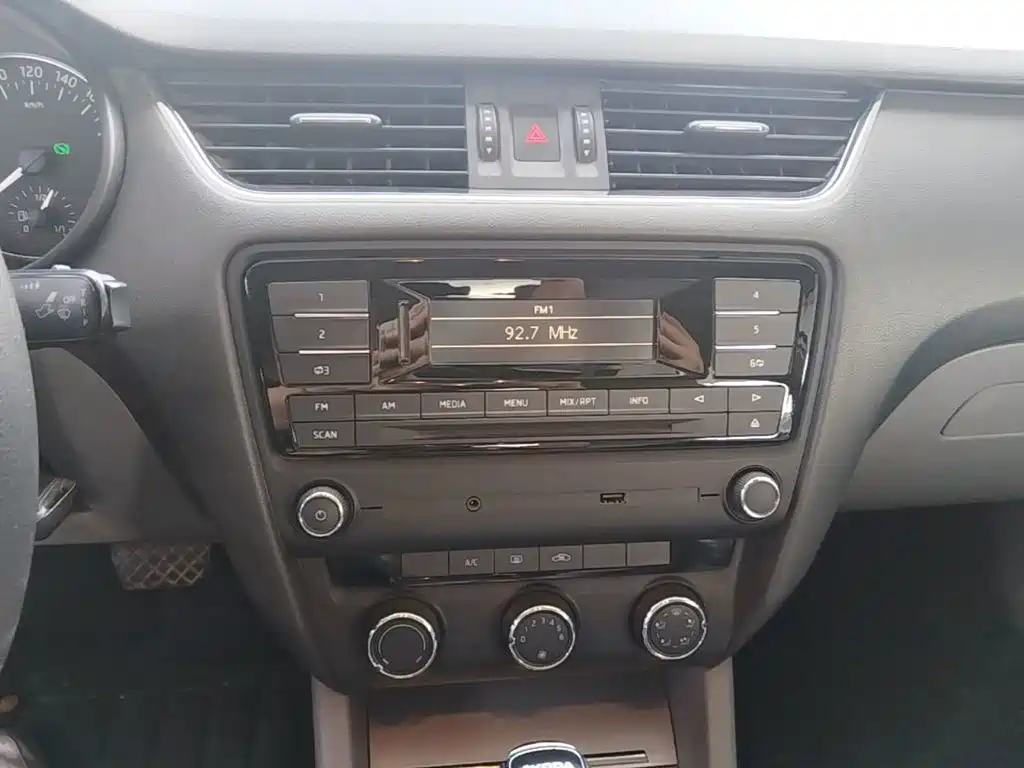 Skoda Octavia — миниатюра 18