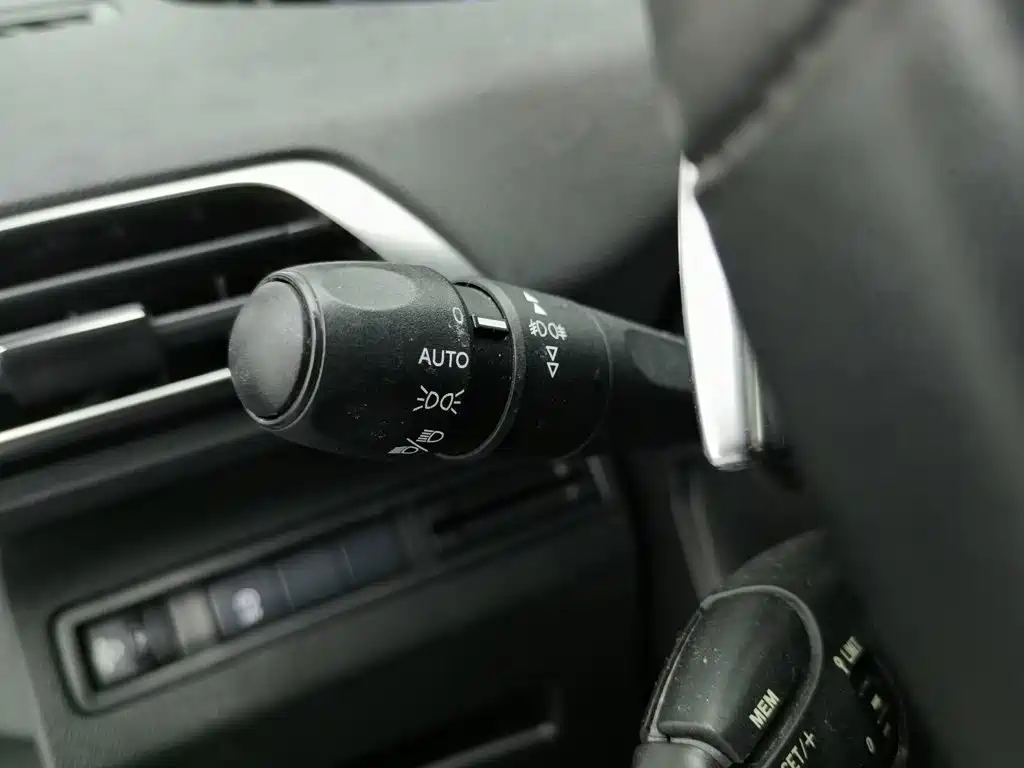 Peugeot 5008 — миниатюра 21