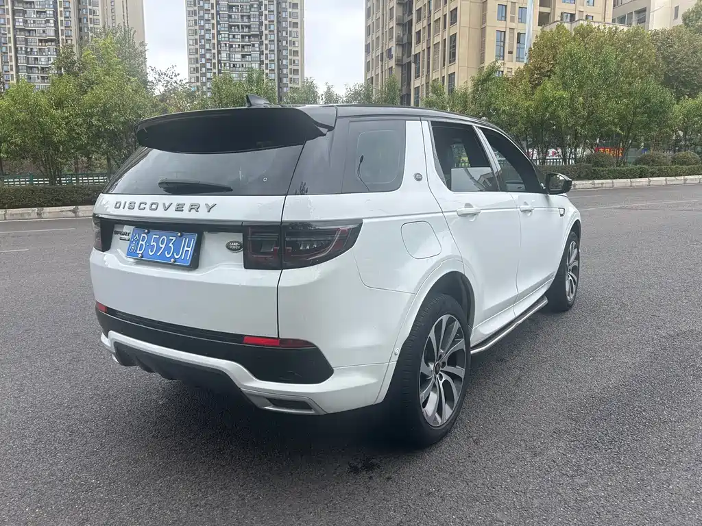 Land Rover Discovery Sport — миниатюра 6
