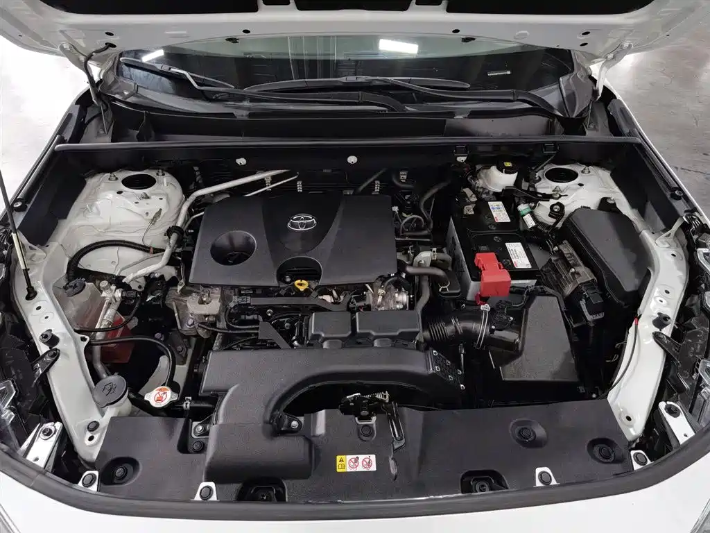 Toyota RAV4 2022 2.0L CVT