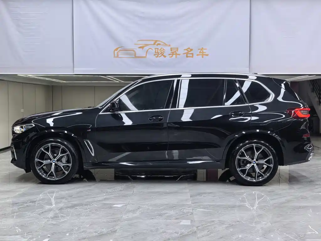 BMW X5 — миниатюра 7