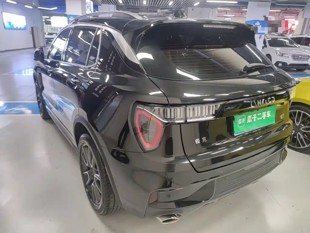 Lynk & Co 01 — миниатюра 5