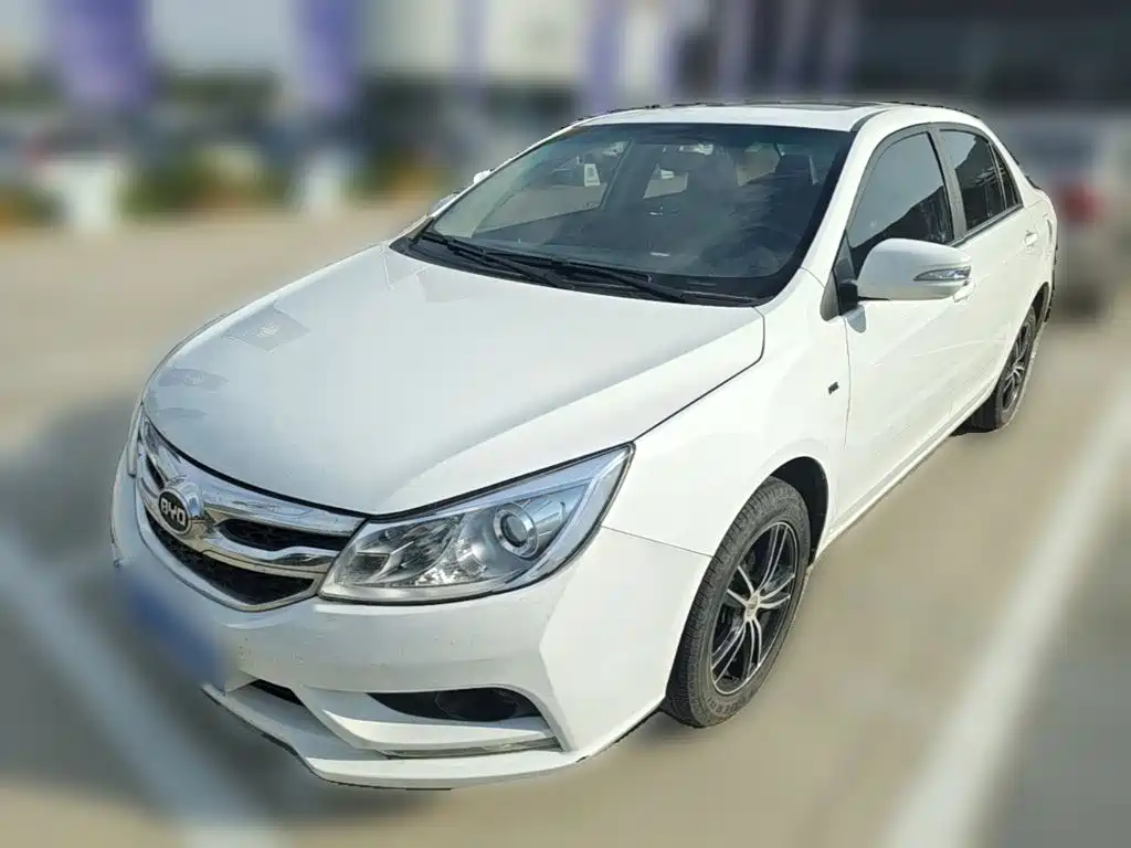 BYD Surui — миниатюра 3