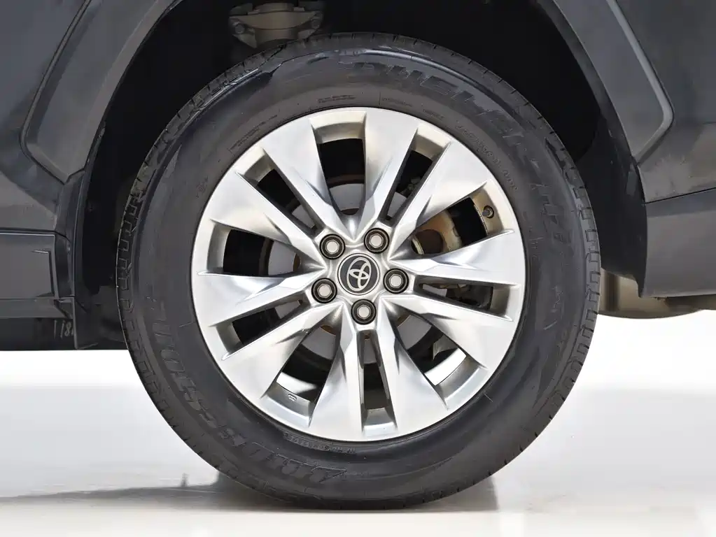 Toyota Wildlander — миниатюра 24