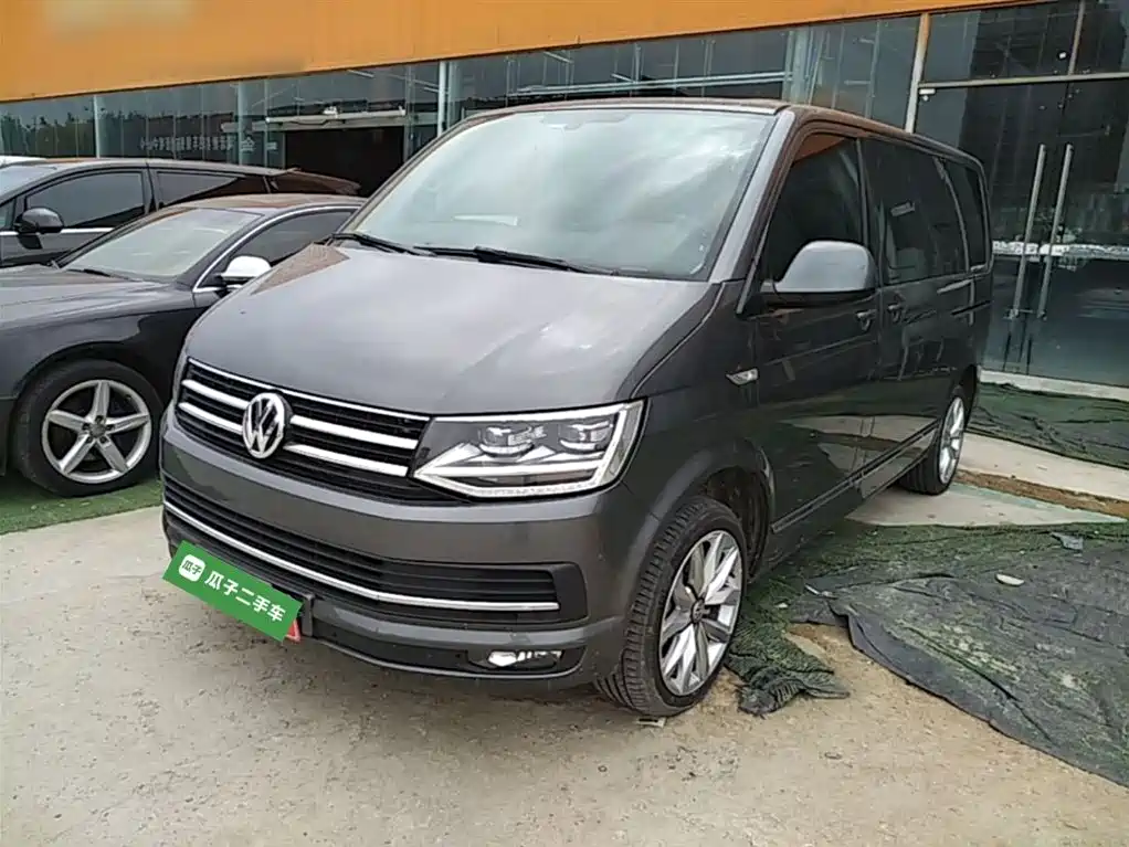 Купить Volkswagen Multivan