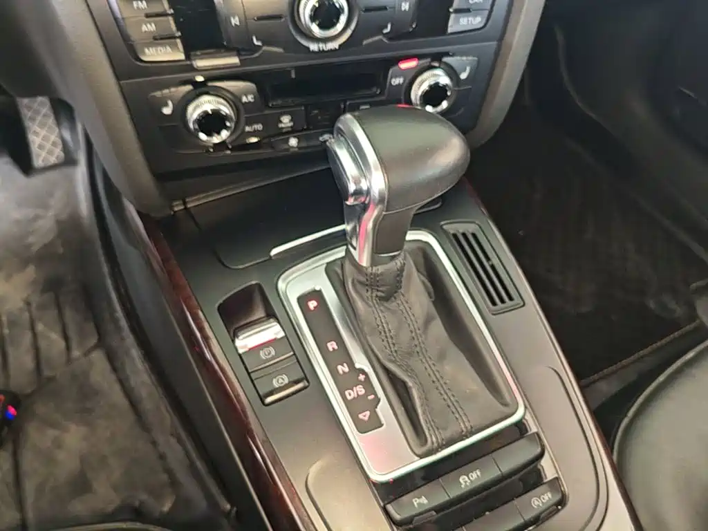 Audi A4L — миниатюра 14