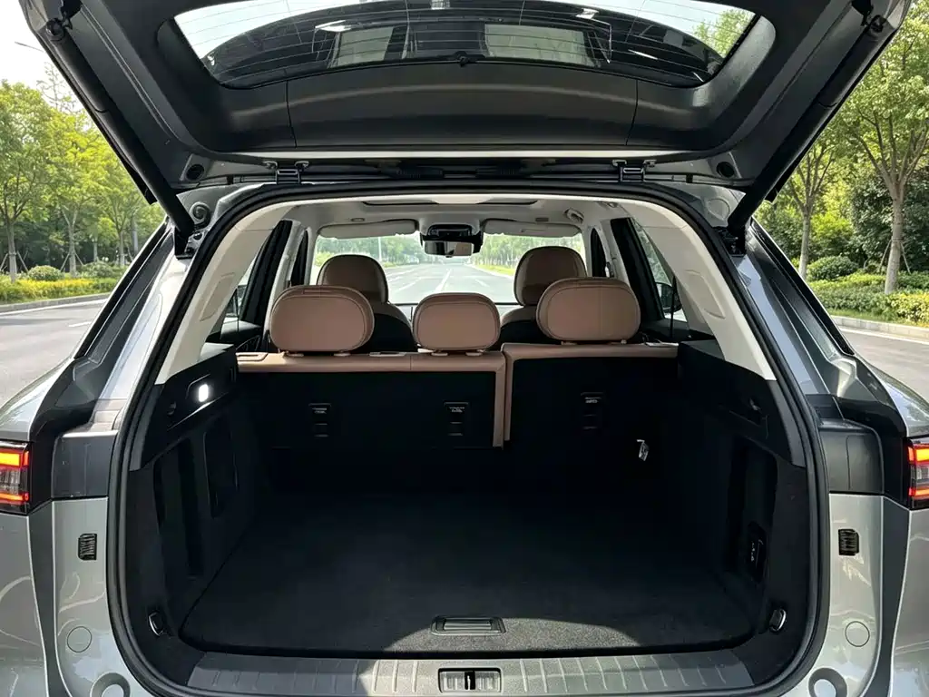 Chery Tiggo 8L — миниатюра 10