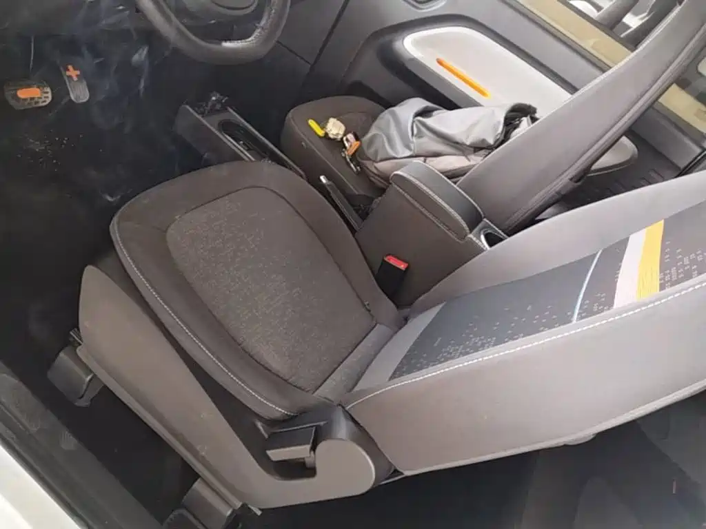 Wuling MINIEV — миниатюра 15