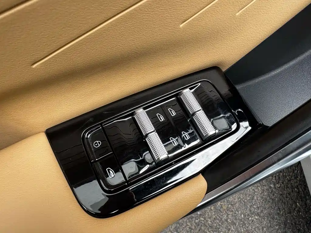 Geely Boyue L — миниатюра 15