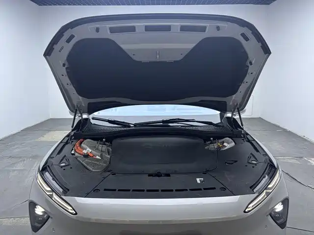 NIO ET7 — миниатюра 16