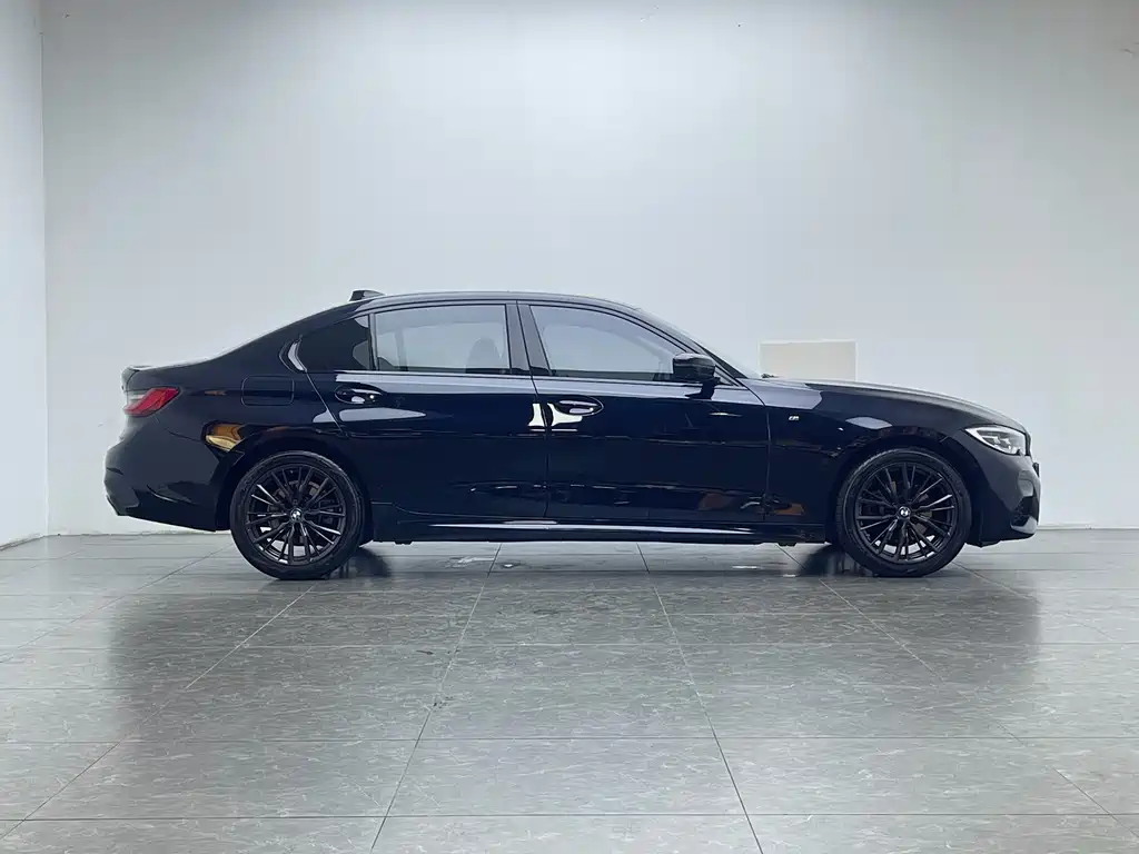 BMW 3 Series — миниатюра 9