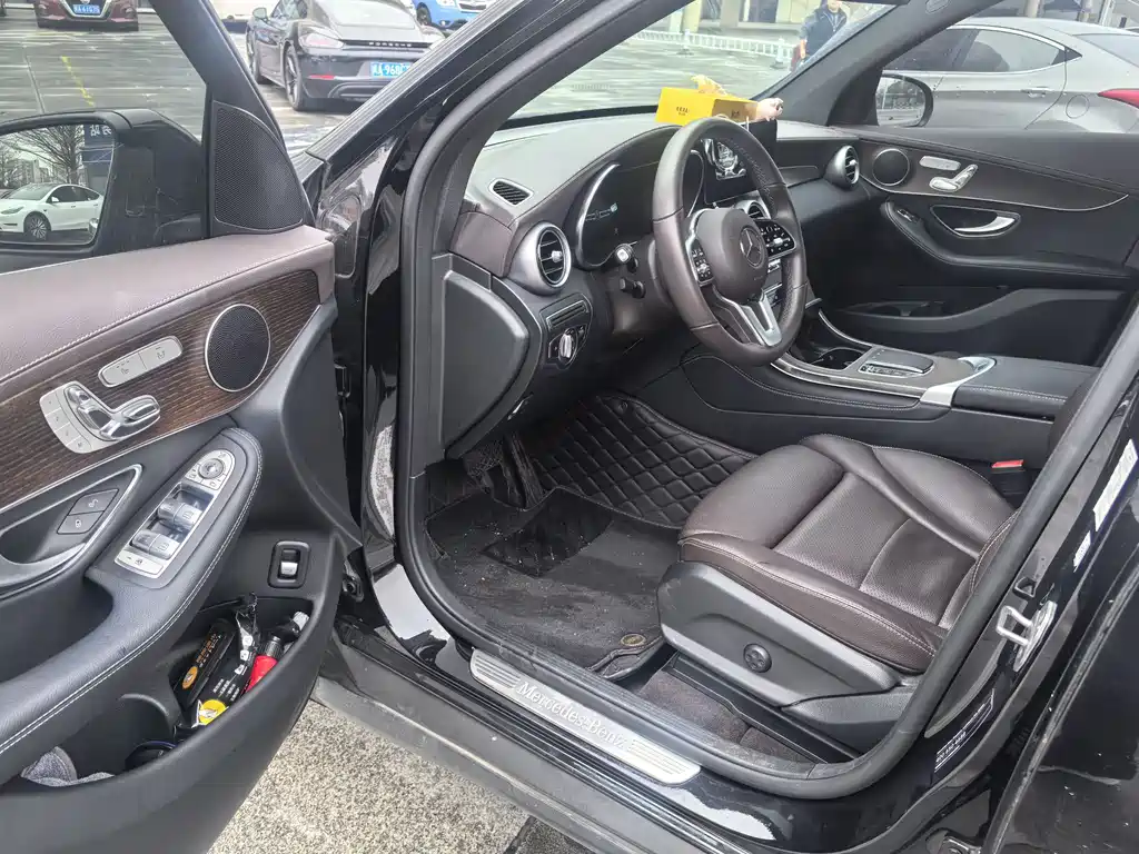 Mercedes-Benz GLC 2021 GLC 260 L 4MATIC Luxury