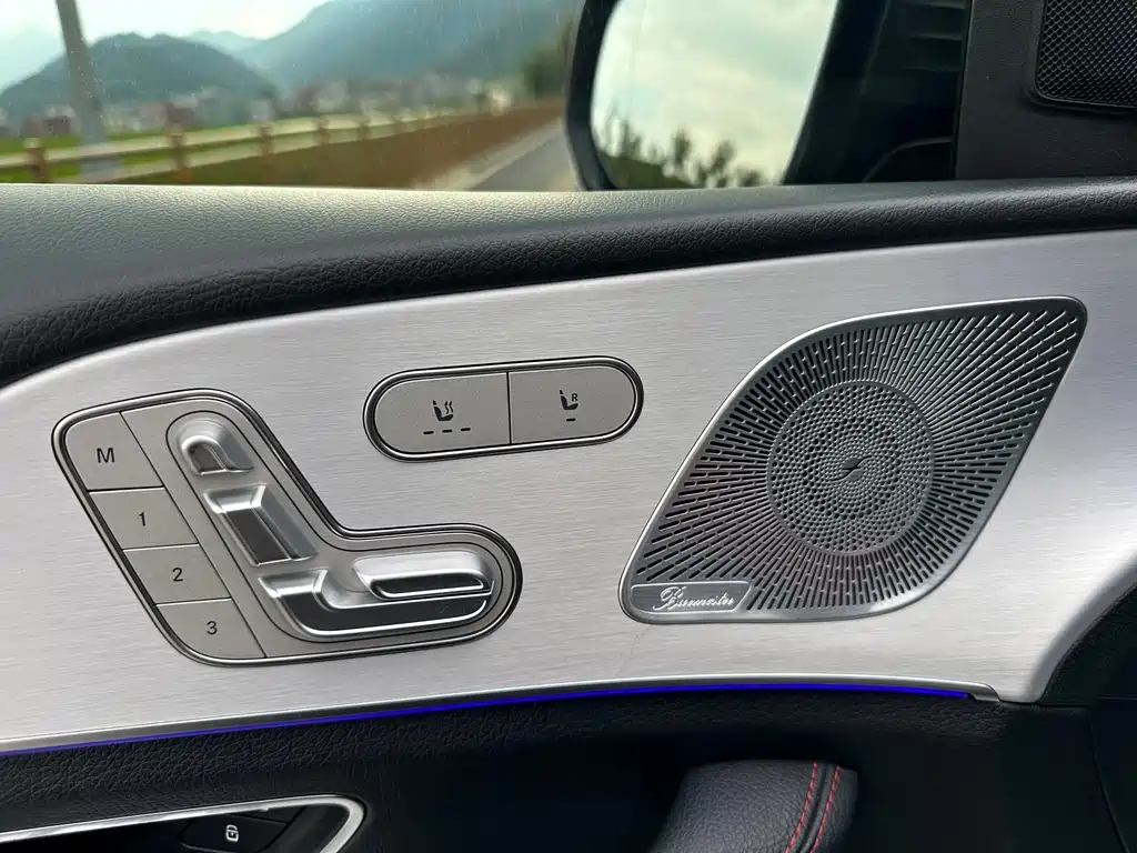 Mercedes-Benz GLE AMG — миниатюра 12