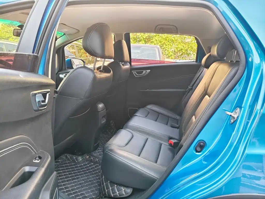 Geely Vision X3 — миниатюра 7